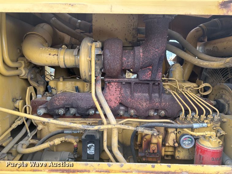 image for item ER5089 1981 Caterpillar D6D cable plow