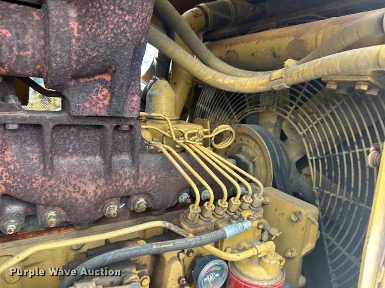 image for item ER5089 1981 Caterpillar D6D cable plow