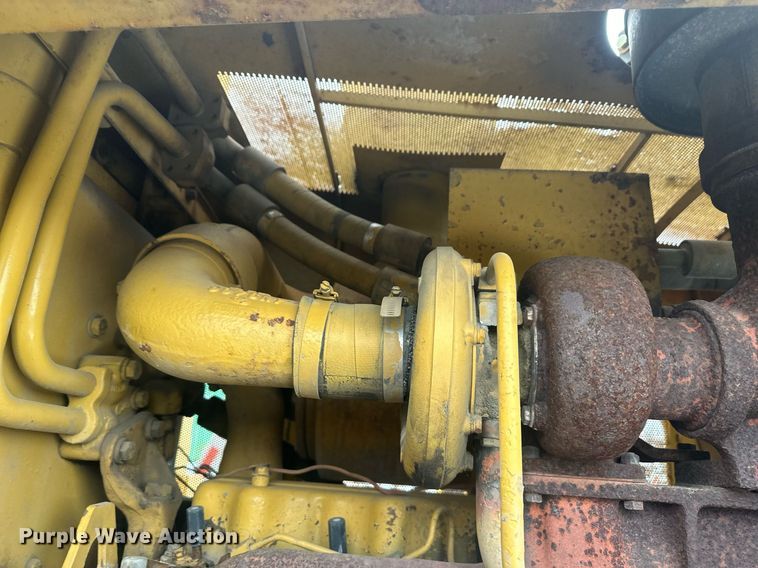 image for item ER5089 1981 Caterpillar D6D cable plow