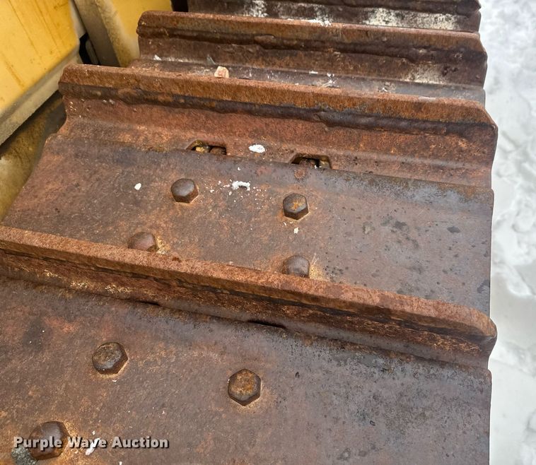 image for item ER5089 1981 Caterpillar D6D cable plow