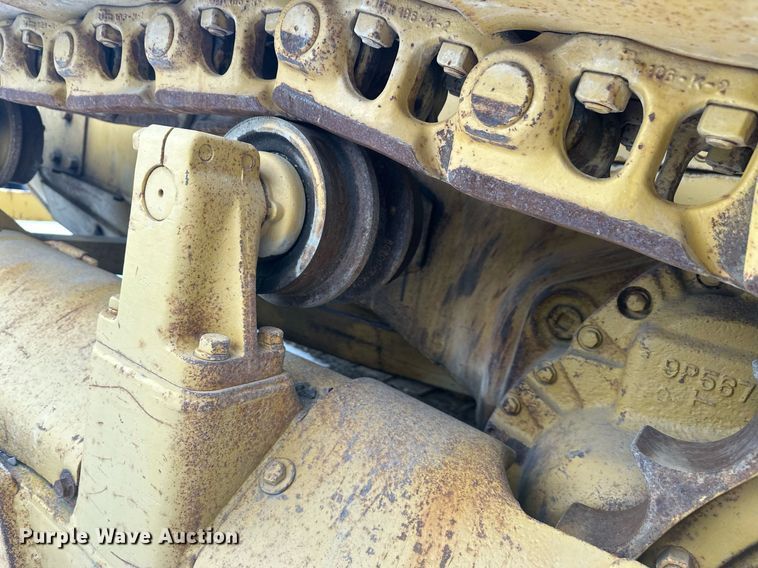 image for item ER5089 1981 Caterpillar D6D cable plow