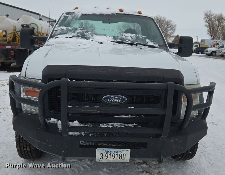 image for item ER5092 2008 Ford F550 Super Duty XL truck cab and chassis