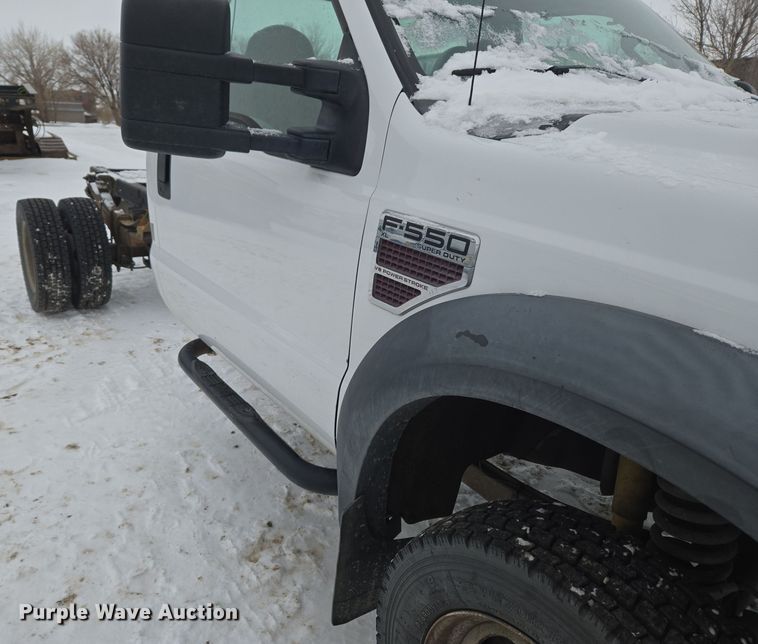 image for item ER5092 2008 Ford F550 Super Duty XL truck cab and chassis