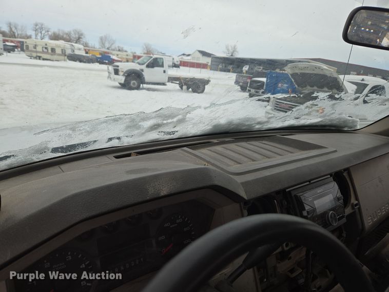 image for item ER5092 2008 Ford F550 Super Duty XL truck cab and chassis