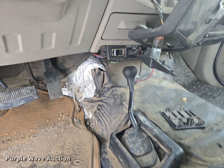 image for item ER5092 2008 Ford F550 Super Duty XL truck cab and chassis