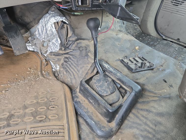 image for item ER5092 2008 Ford F550 Super Duty XL truck cab and chassis