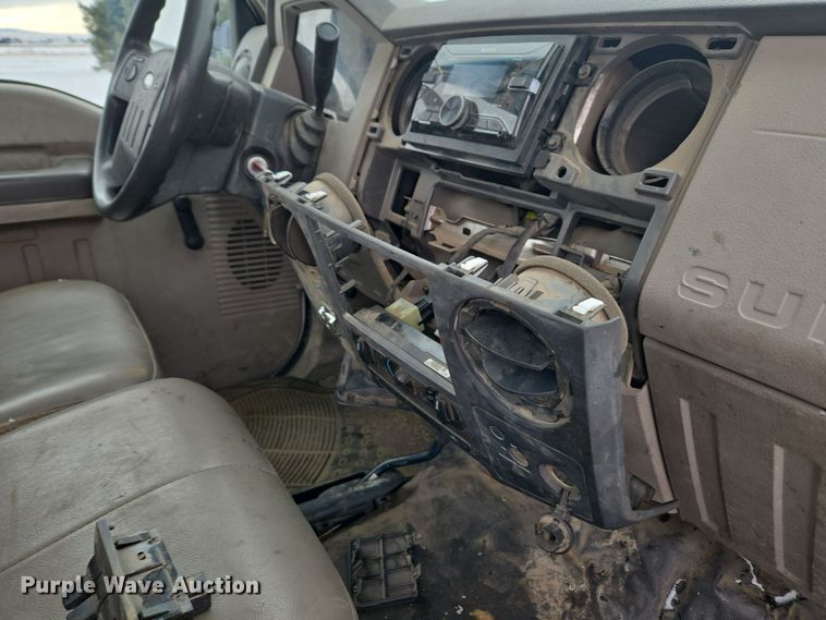 image for item ER5092 2008 Ford F550 Super Duty XL truck cab and chassis