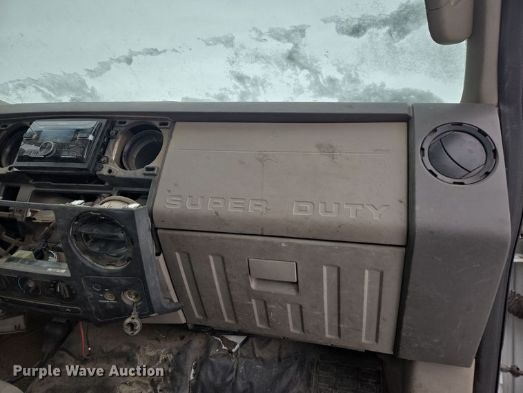 image for item ER5092 2008 Ford F550 Super Duty XL truck cab and chassis