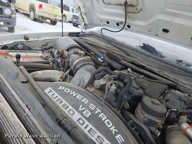 image for item ER5092 2008 Ford F550 Super Duty XL truck cab and chassis