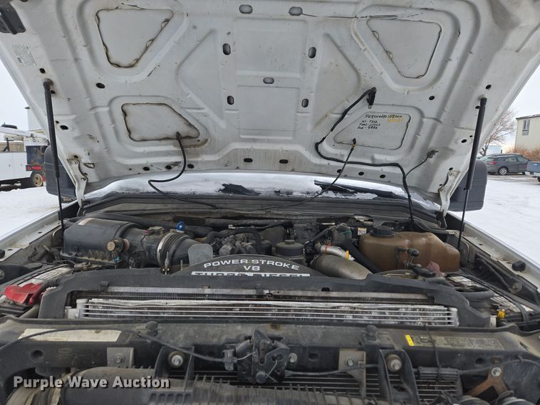 image for item ER5092 2008 Ford F550 Super Duty XL truck cab and chassis