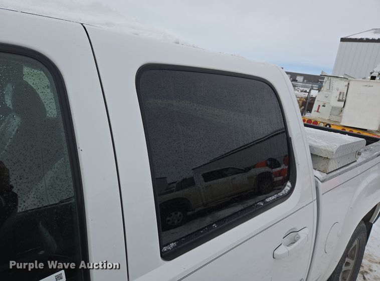 image for item ER5093 2011 GMC Sierra 1500 Crew Cab pickup truck