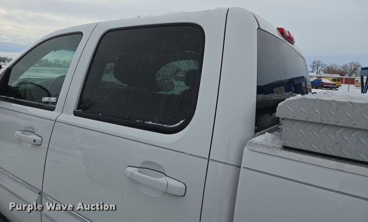 image for item ER5093 2011 GMC Sierra 1500 Crew Cab pickup truck