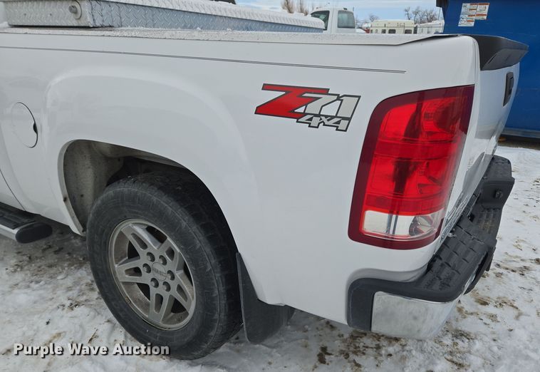 image for item ER5093 2011 GMC Sierra 1500 Crew Cab pickup truck