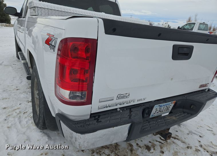 image for item ER5093 2011 GMC Sierra 1500 Crew Cab pickup truck