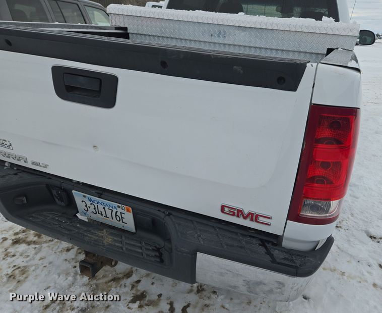 image for item ER5093 2011 GMC Sierra 1500 Crew Cab pickup truck