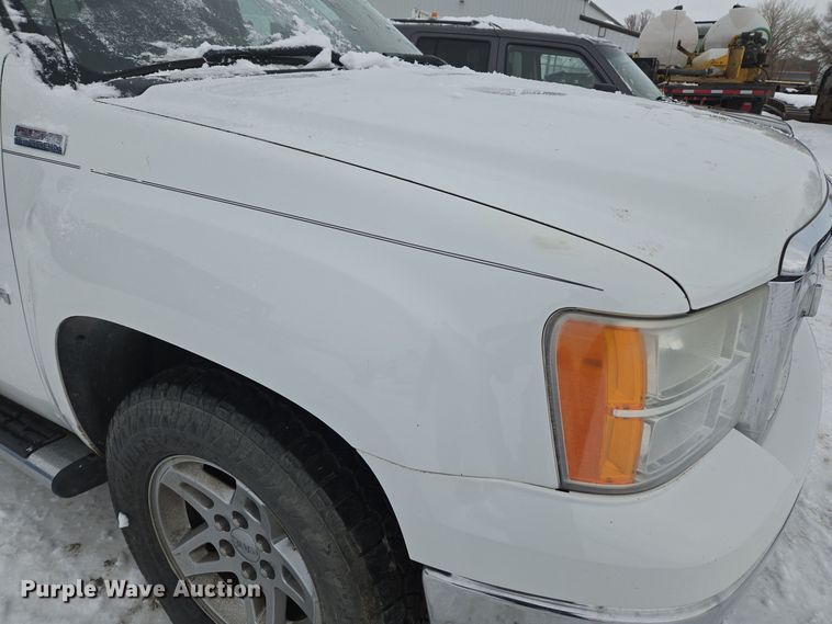 image for item ER5093 2011 GMC Sierra 1500 Crew Cab pickup truck