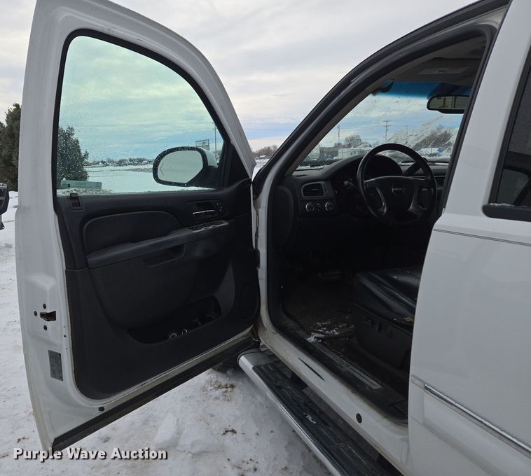 image for item ER5093 2011 GMC Sierra 1500 Crew Cab pickup truck