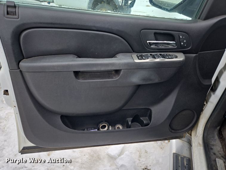 image for item ER5093 2011 GMC Sierra 1500 Crew Cab pickup truck