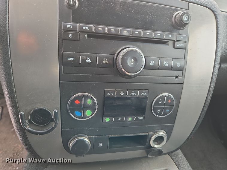 image for item ER5093 2011 GMC Sierra 1500 Crew Cab pickup truck