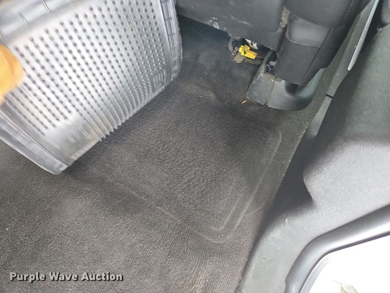 image for item ER5093 2011 GMC Sierra 1500 Crew Cab pickup truck