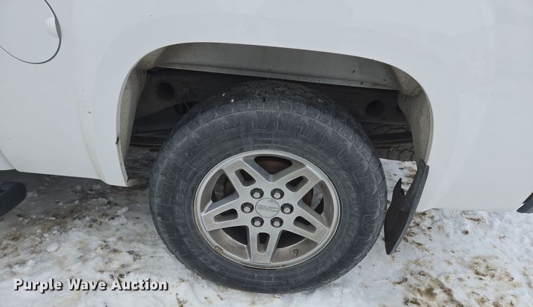 image for item ER5093 2011 GMC Sierra 1500 Crew Cab pickup truck