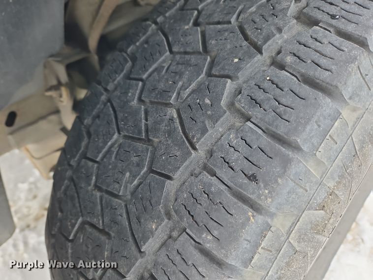 image for item ER5093 2011 GMC Sierra 1500 Crew Cab pickup truck