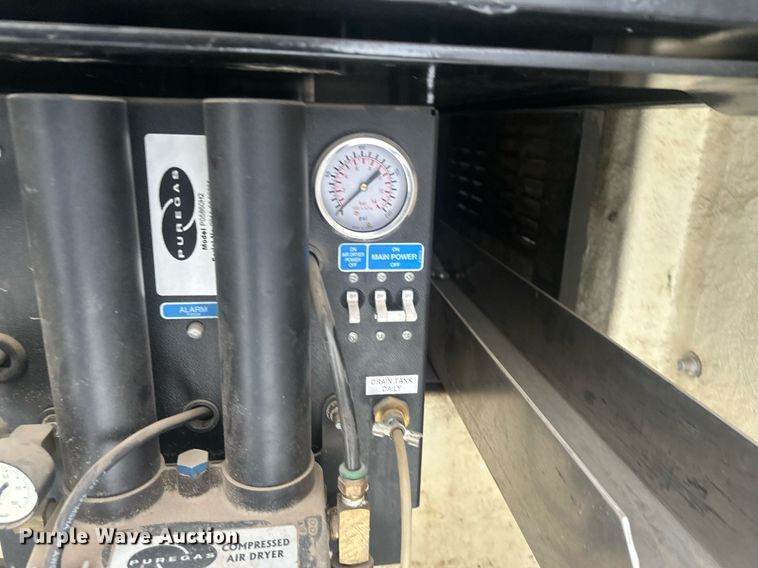 image for item ER5095 2007 Chevrolet Silverado 3500 utility bed pickup truck