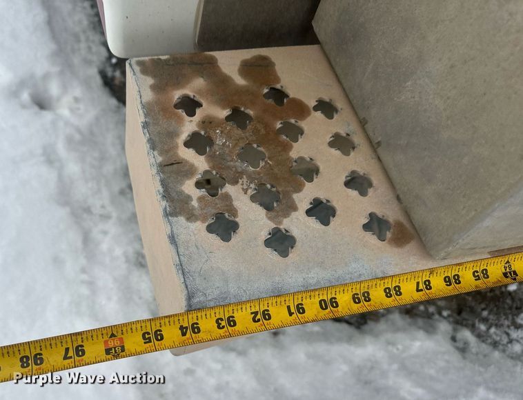 image for item ER5095 2007 Chevrolet Silverado 3500 utility bed pickup truck