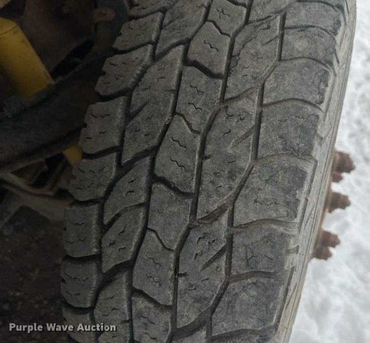 image for item ER5095 2007 Chevrolet Silverado 3500 utility bed pickup truck