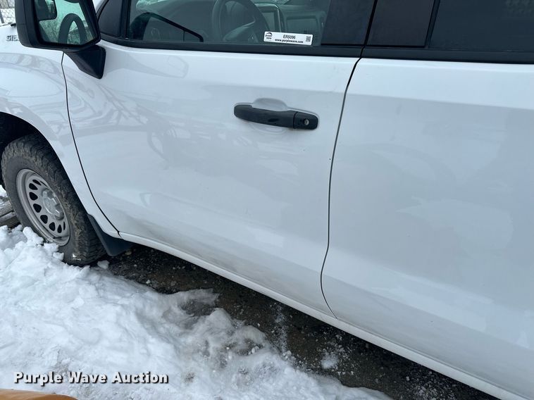 image for item ER5096 2019 Chevrolet Silverado 1500 Double Cab pickup truck