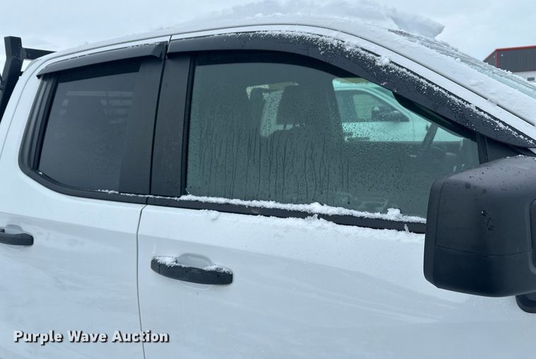 image for item ER5096 2019 Chevrolet Silverado 1500 Double Cab pickup truck