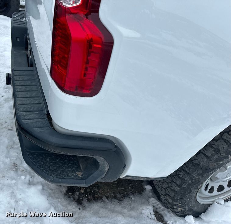 image for item ER5096 2019 Chevrolet Silverado 1500 Double Cab pickup truck