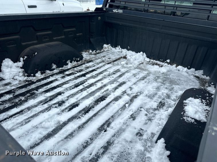 image for item ER5096 2019 Chevrolet Silverado 1500 Double Cab pickup truck