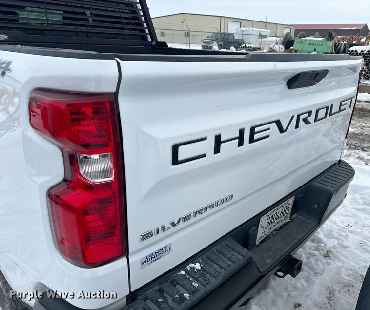 image for item ER5096 2019 Chevrolet Silverado 1500 Double Cab pickup truck