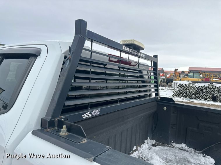 image for item ER5096 2019 Chevrolet Silverado 1500 Double Cab pickup truck