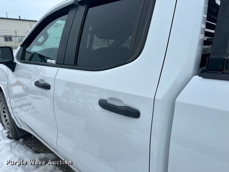 image for item ER5096 2019 Chevrolet Silverado 1500 Double Cab pickup truck