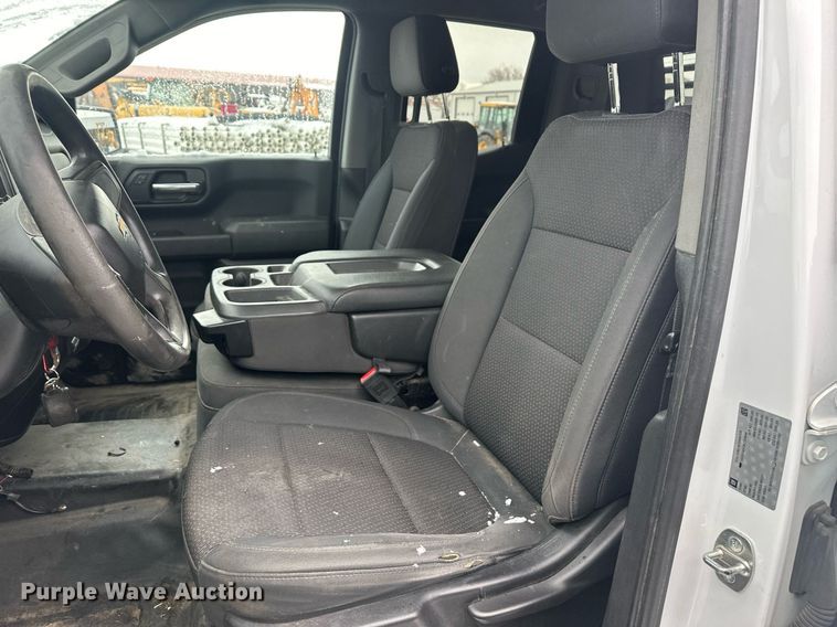 image for item ER5096 2019 Chevrolet Silverado 1500 Double Cab pickup truck