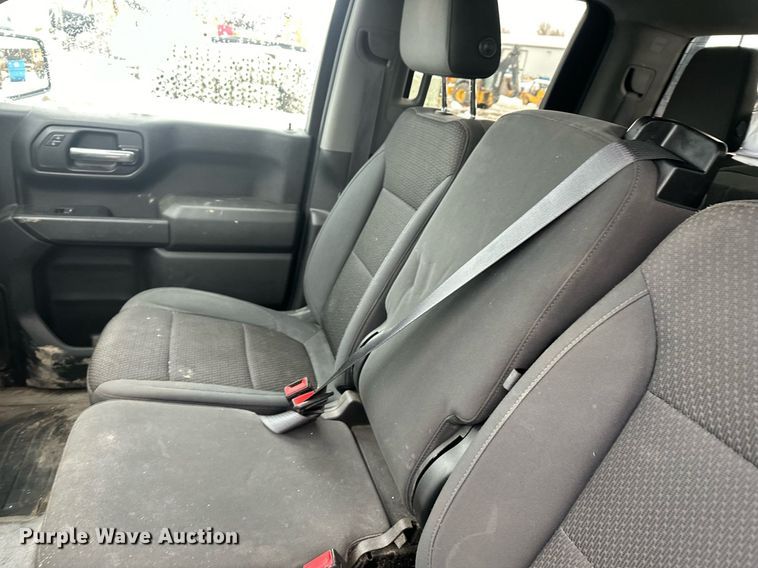 image for item ER5096 2019 Chevrolet Silverado 1500 Double Cab pickup truck