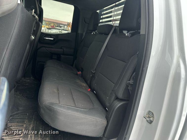 image for item ER5096 2019 Chevrolet Silverado 1500 Double Cab pickup truck