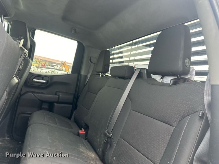 image for item ER5096 2019 Chevrolet Silverado 1500 Double Cab pickup truck