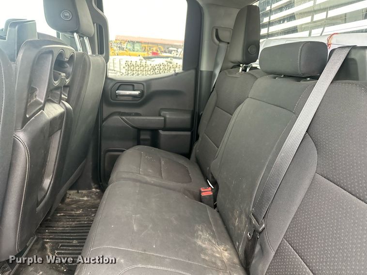 image for item ER5096 2019 Chevrolet Silverado 1500 Double Cab pickup truck