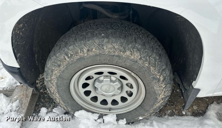 image for item ER5096 2019 Chevrolet Silverado 1500 Double Cab pickup truck