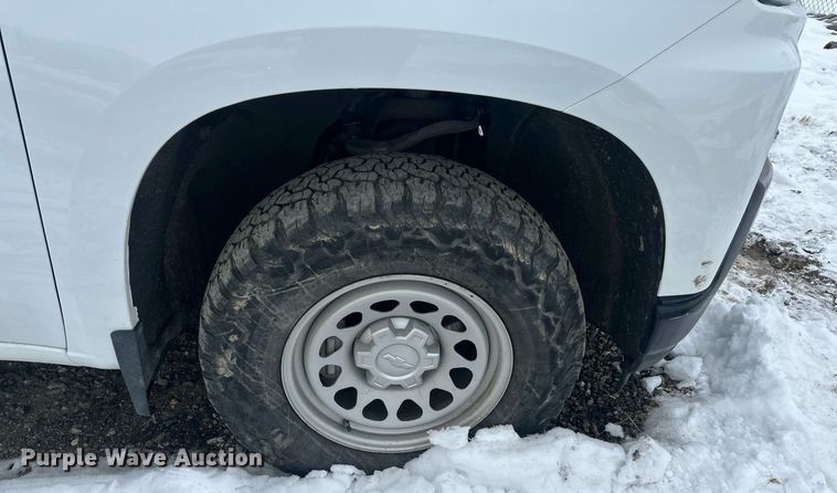 image for item ER5096 2019 Chevrolet Silverado 1500 Double Cab pickup truck