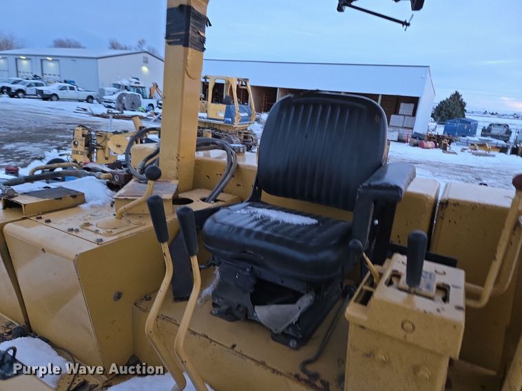 image for item ER5098 Dresser dozer