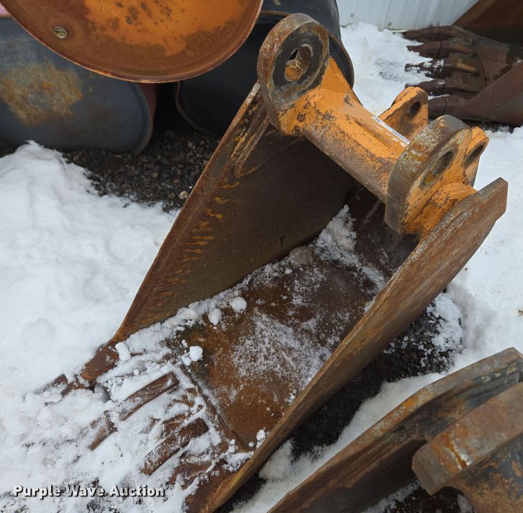 image for item ER5099 (2) backhoe buckets