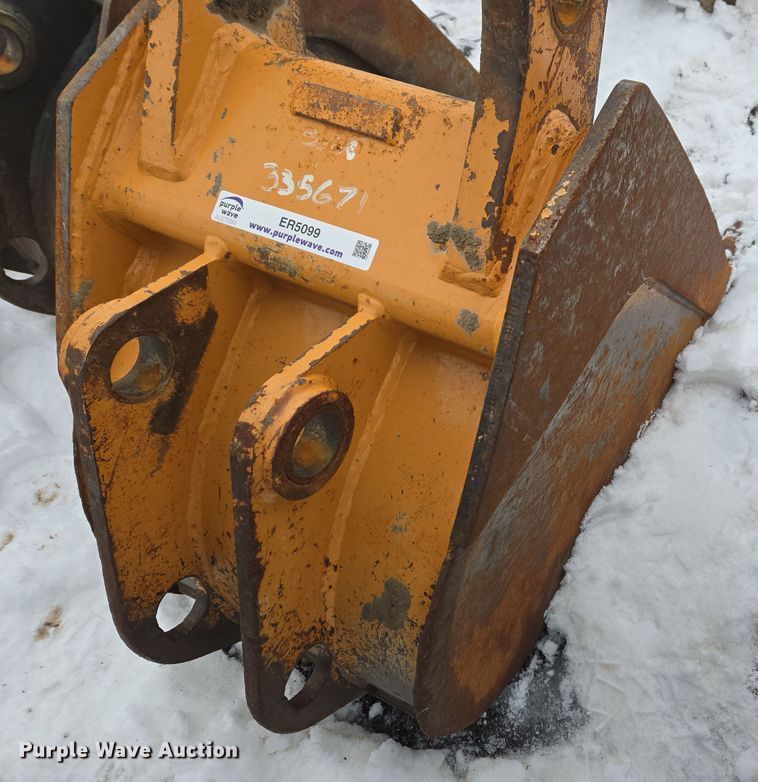 image for item ER5099 (2) backhoe buckets