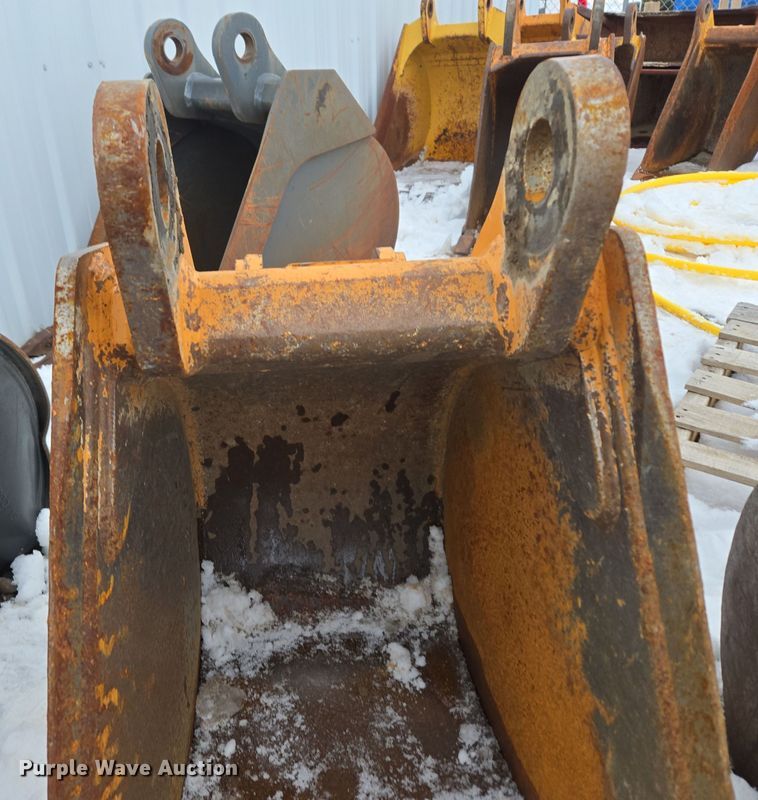 image for item ER5099 (2) backhoe buckets