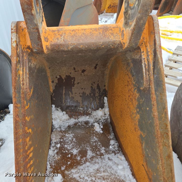 image for item ER5099 (2) backhoe buckets