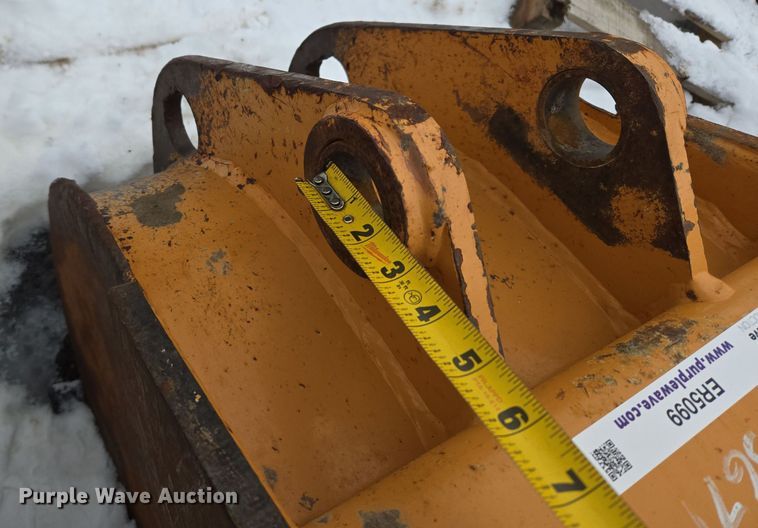 image for item ER5099 (2) backhoe buckets