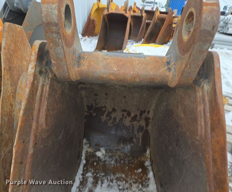 image for item ER5099 (2) backhoe buckets